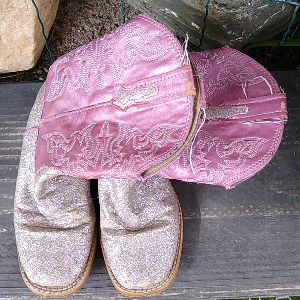 Used Condition Roper Boots